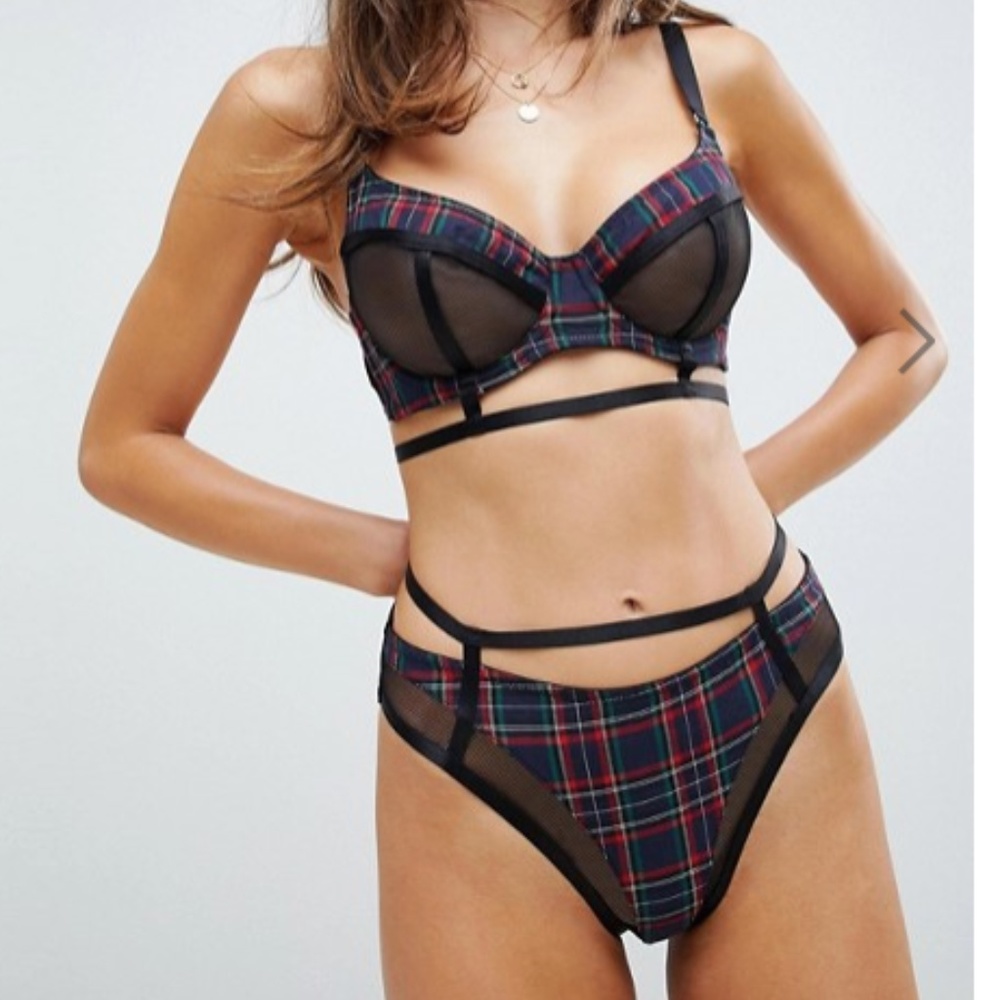 ASOS Plain Lingerie Top & Bottom